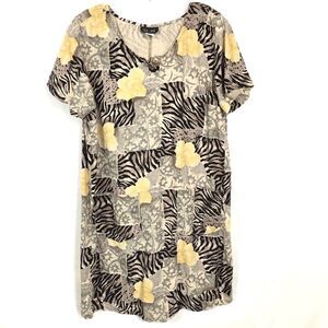 Vintage Stunt 100% Silk Short Sleeve Shift Dress Size L Floral and Animal Print